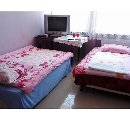 Pokoje Do Wynajecia Staporkow Apartman Kültér fotó